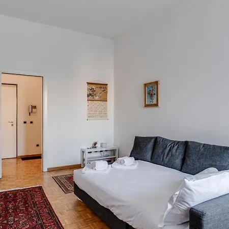 City Center Apartment *
